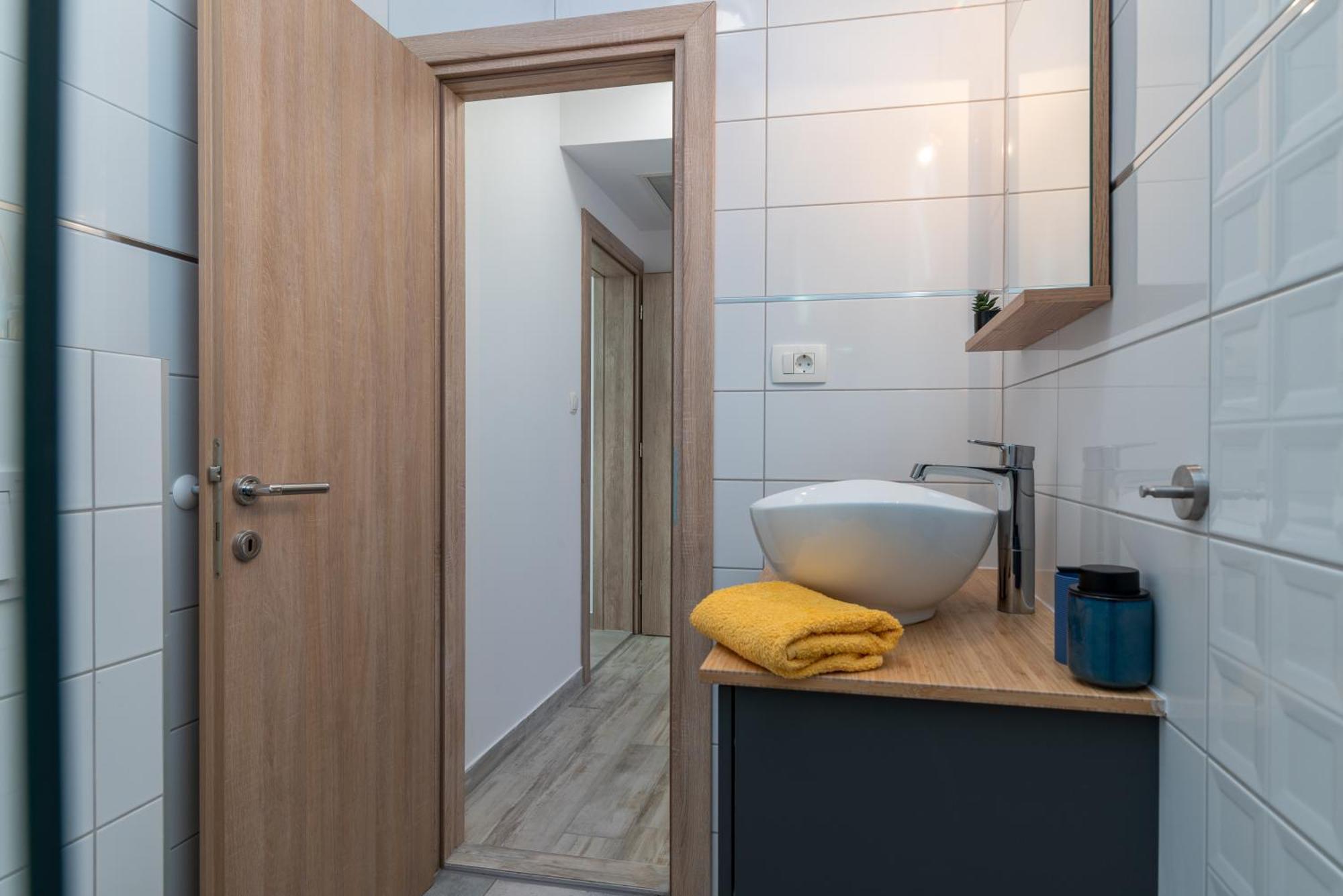 Apartmani Luce Трогир Экстерьер фото