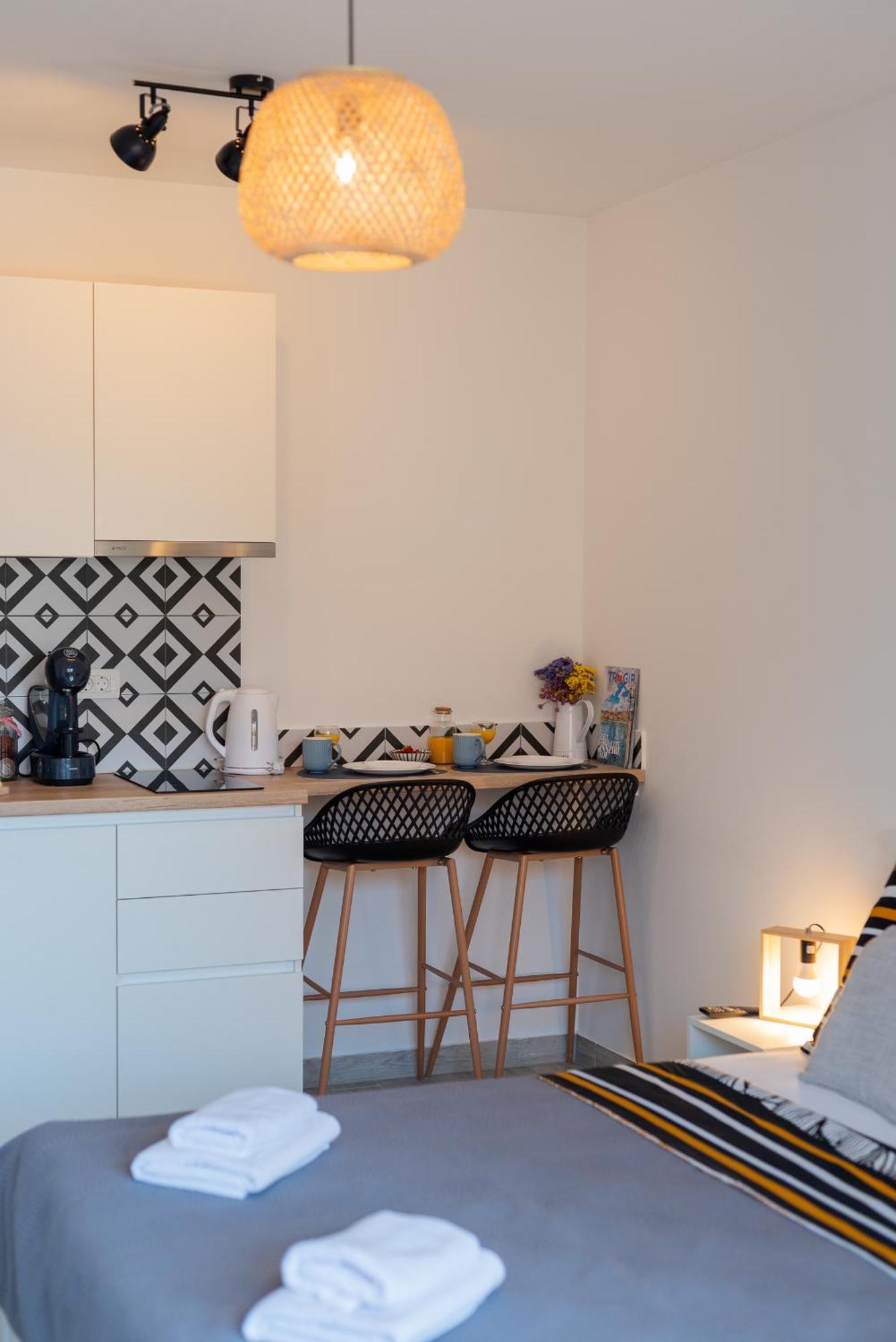 Apartmani Luce Трогир Экстерьер фото